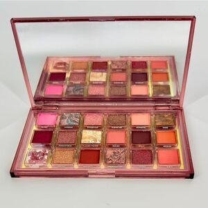Sandagy Palette